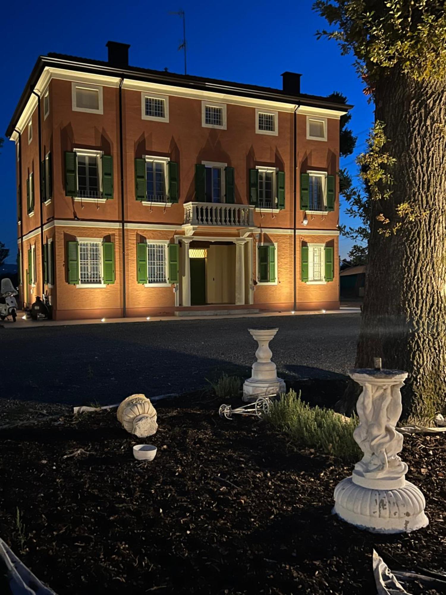 Villa Iris Модена Екстер'єр фото